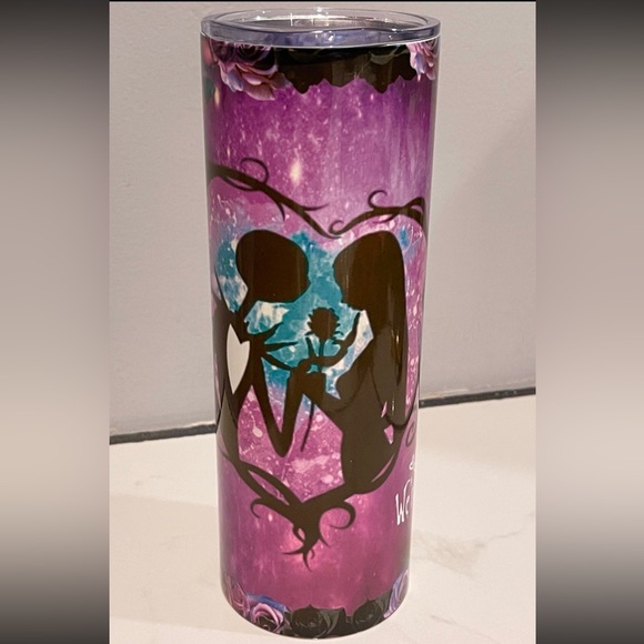 Nightmare before Christmas tumblerβ€οΈ - Picture 3 of 6